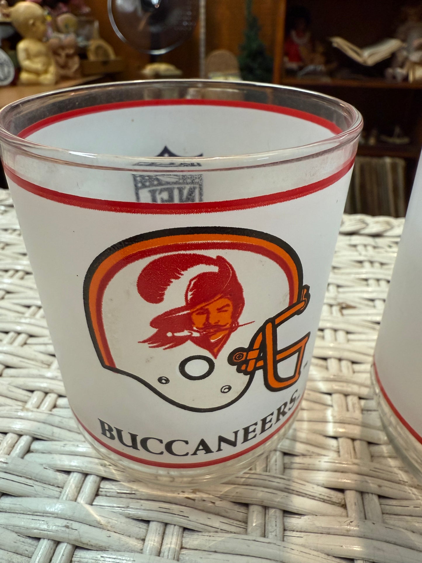 Vintage 1980s Buccaneers & NFL Mobil Glasses – Frosted Pair - Football Barware