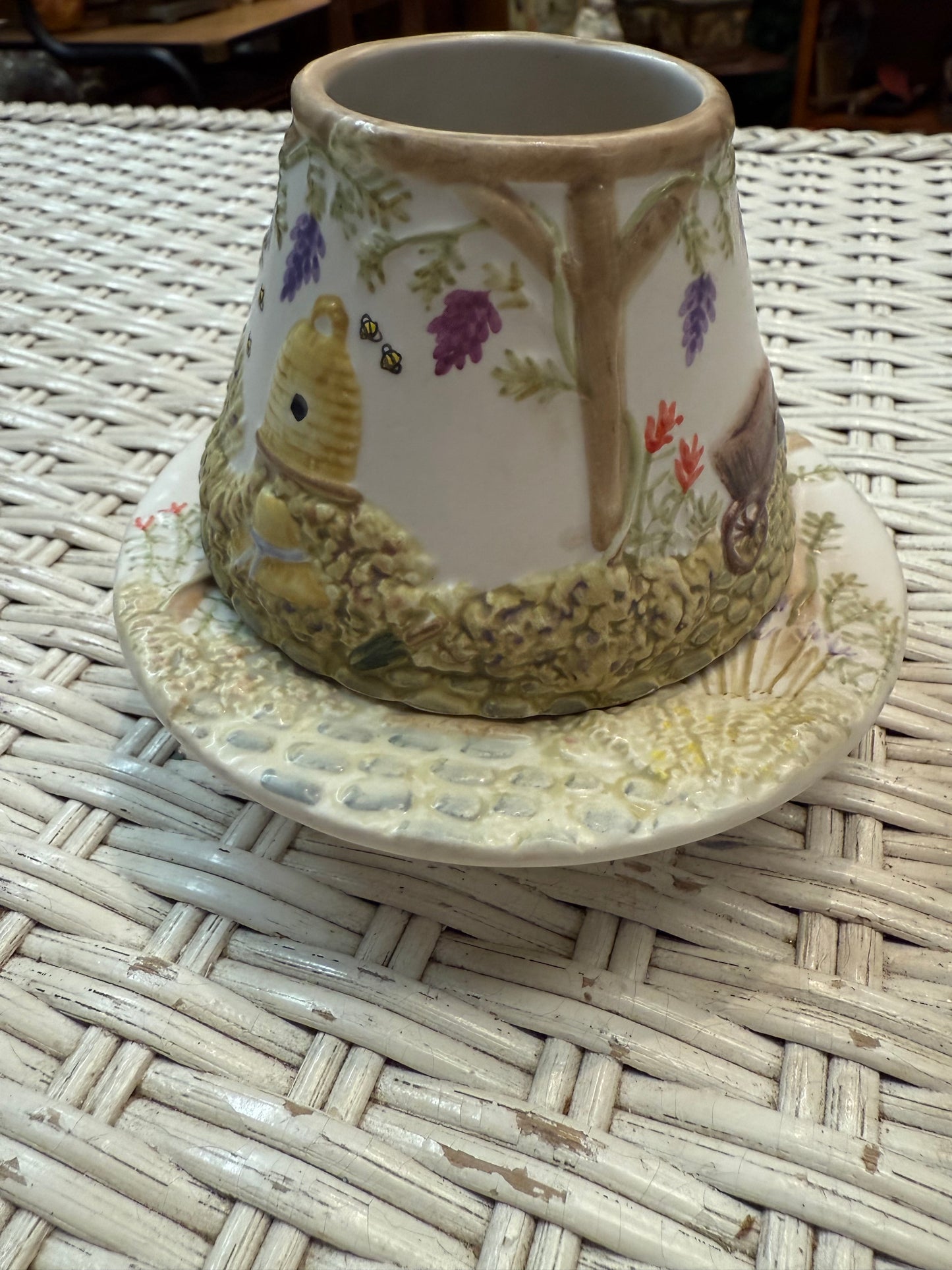 Diane Knott Candle Topper & Plate Set – Beehive Garden Scene – Ceramic