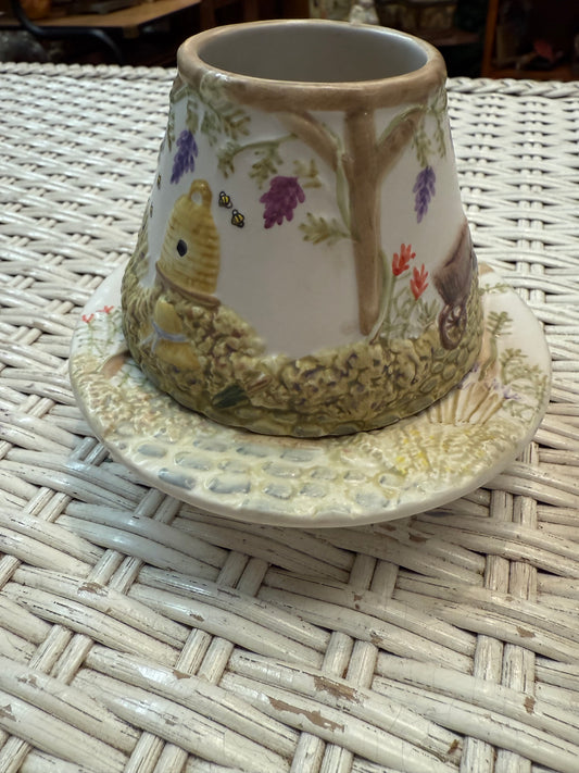 Diane Knott Candle Topper & Plate Set – Beehive Garden Scene – Ceramic