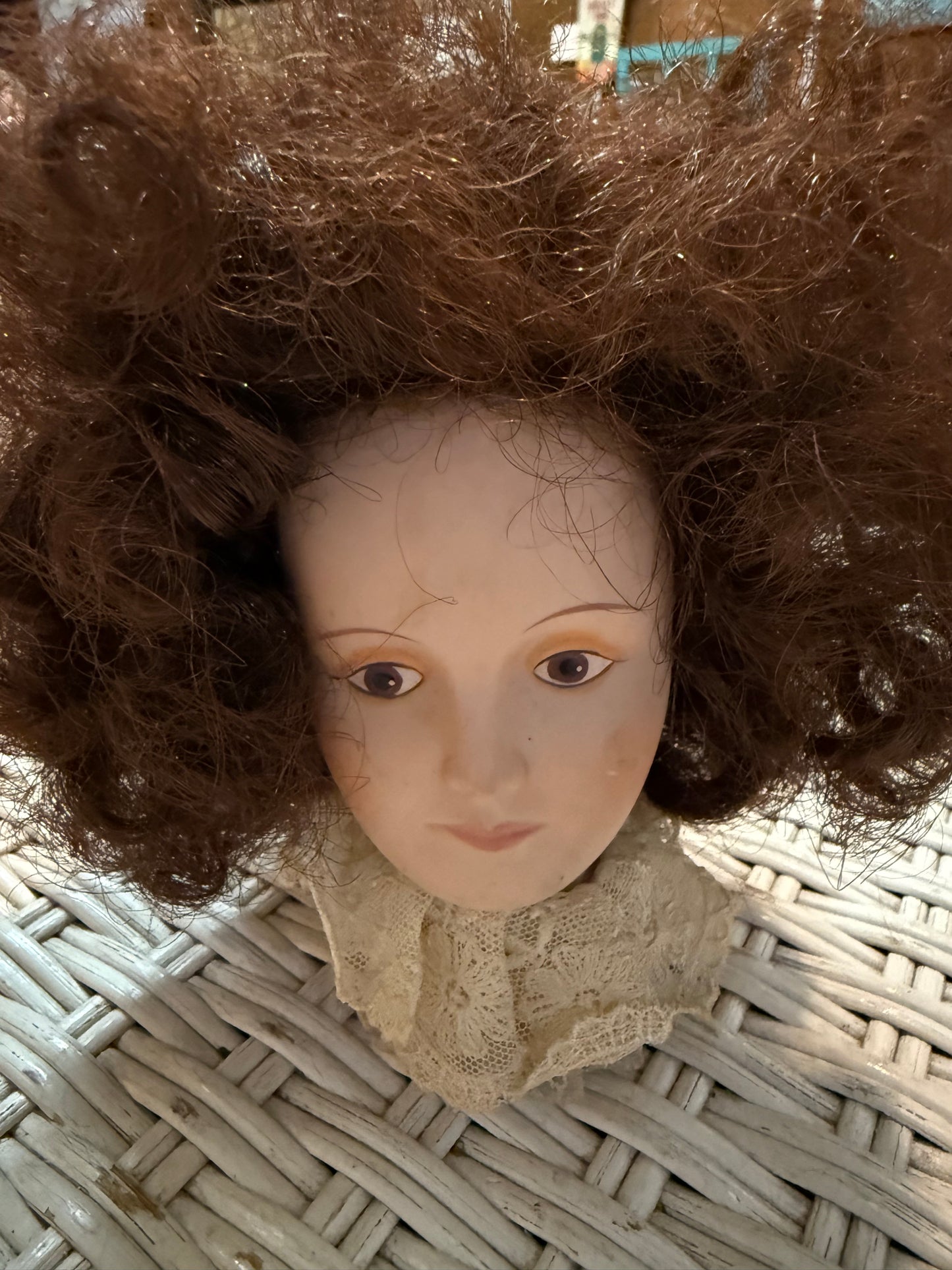 Haunted Porcelain Doll Head with Lace Collar – Vintage Creepy Display Bust