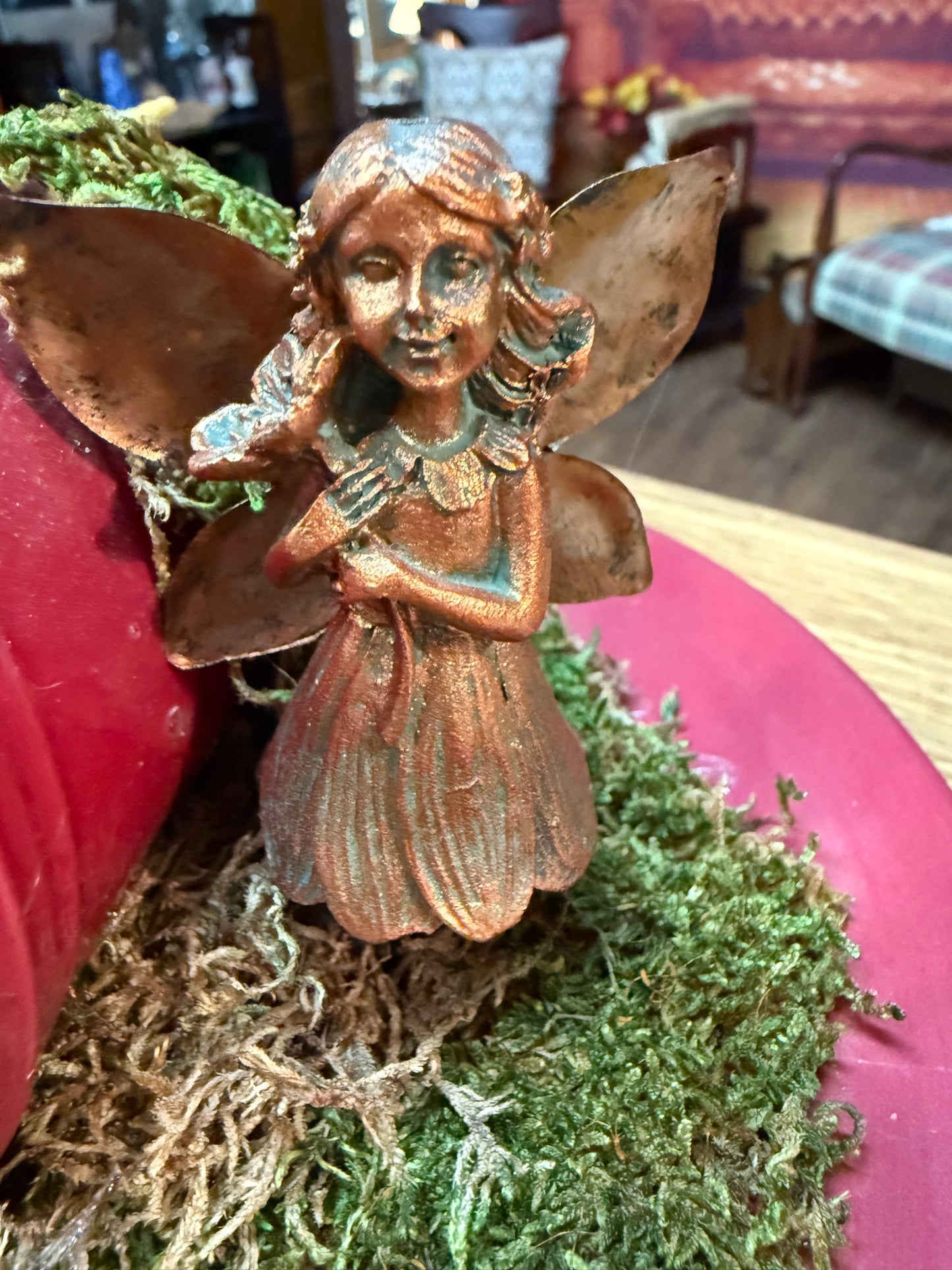 Whimsical “Fairies Welcome” Teacup Garden – Squirrel, Fairy, Moss & Magic!