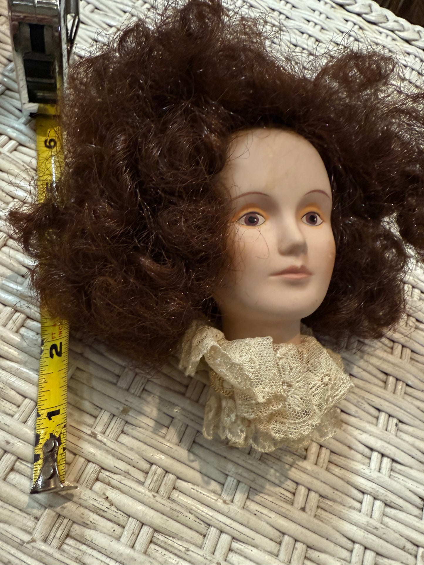 Haunted Porcelain Doll Head with Lace Collar – Vintage Creepy Display Bust
