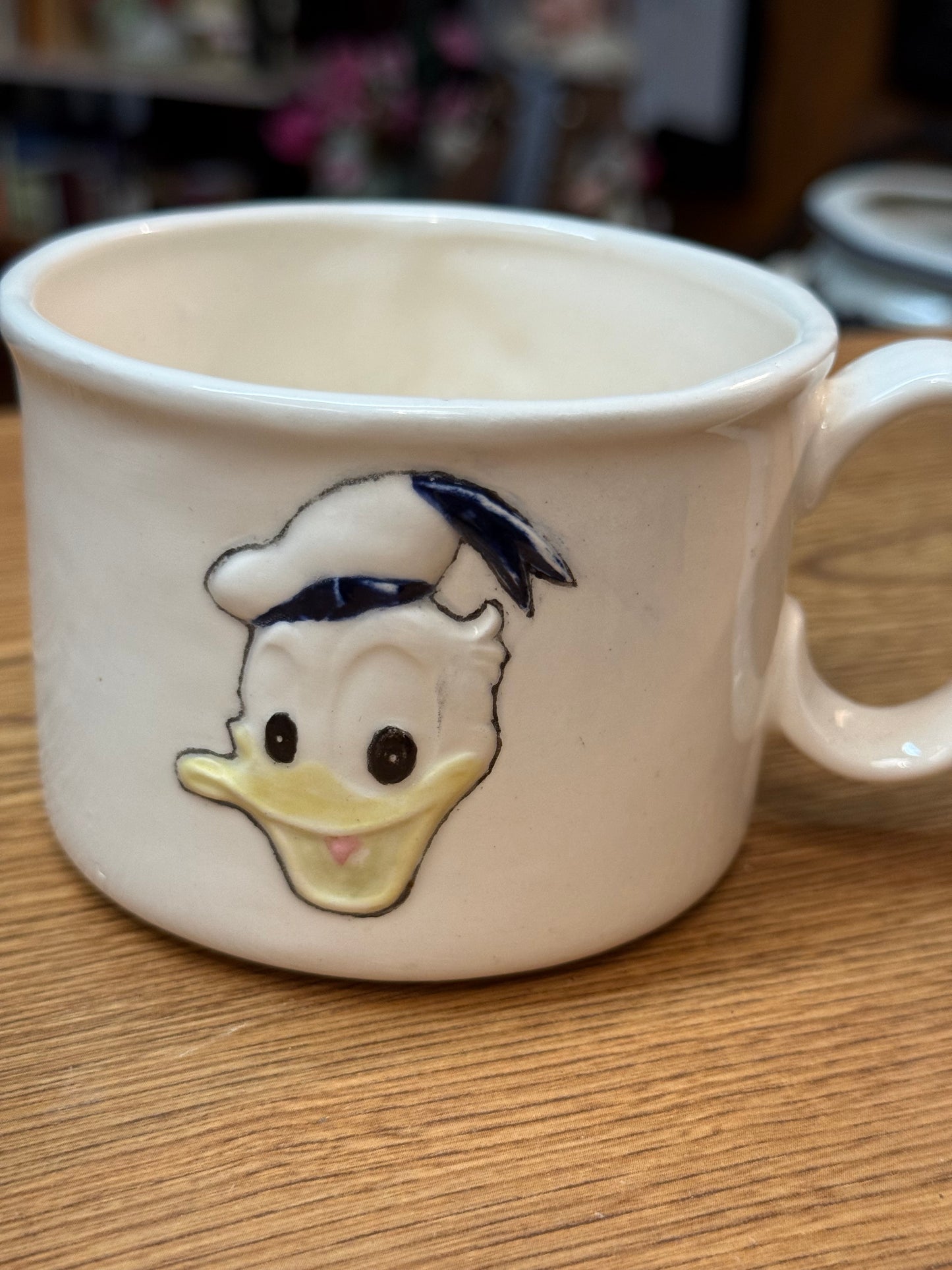 Vintage 1977 Walt Disney Donald Duck Mug – JTC Japan – Raised Relief Face – Child’s Ceramic Cup