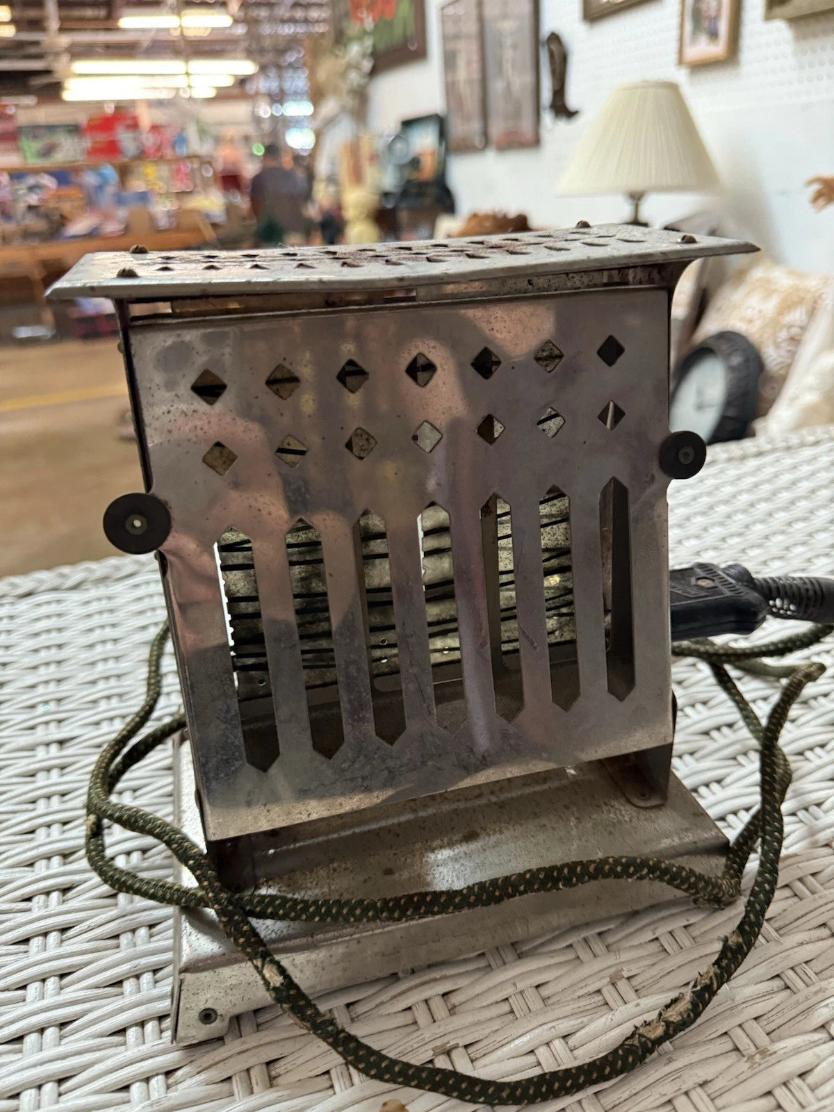 Haunted Vintage Electric Toaster – Eerie Antique Kitchen Appliance with a Past