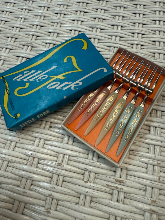 Vintage 1950s “Little Fork” Set – 1,000 Islands NY Souvenir Cocktail Forks