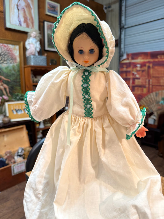 Southern Belle Clothespin Doll – Handcrafted Vintage Charm with Homemade Dress